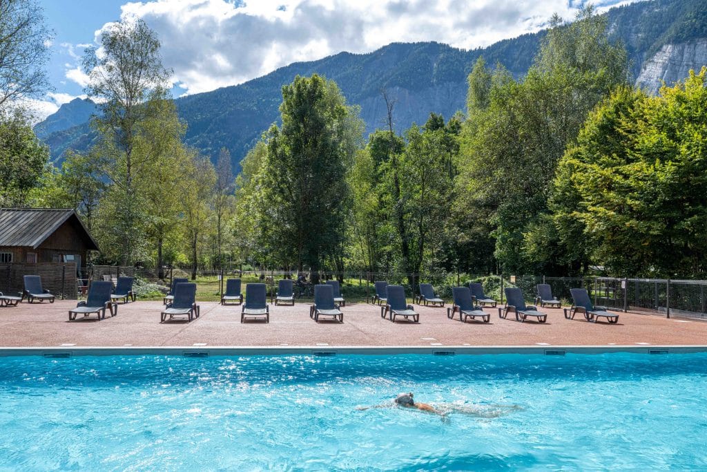 060 Camping Alpes Huez Coloprteur Ciela Piscine